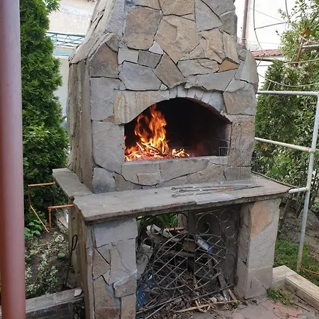 Cozy Near Arcadia Guest house *